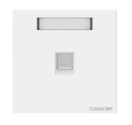 1 Port Signal White Faceplate Kit with Flush Mount for Professional Network Installations